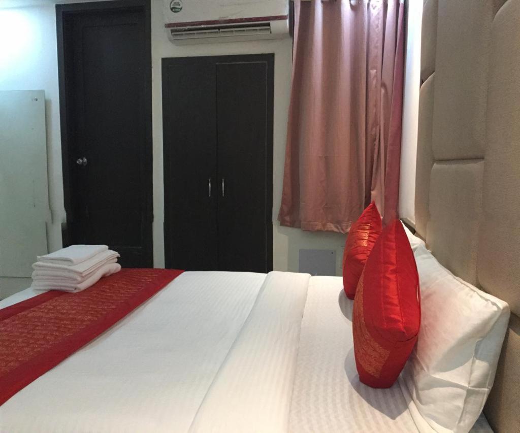 Hotel Spb 87 Near Karol Bagh Metro Station Delhi エクステリア 写真